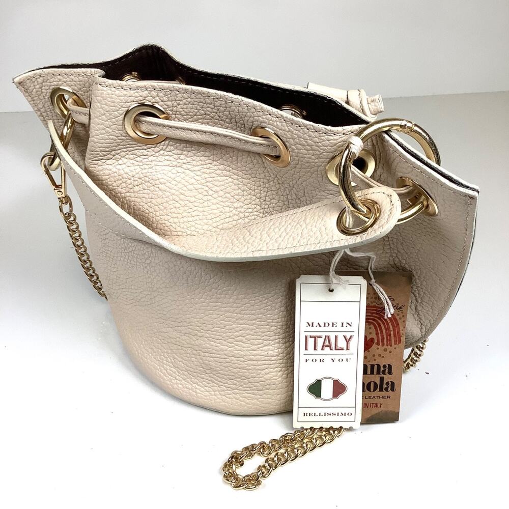 NWT Anna Paola Italian Genuine Leather Bucket Bag In Prosecco Beige w/Chain NEW - Picture 6 of 7